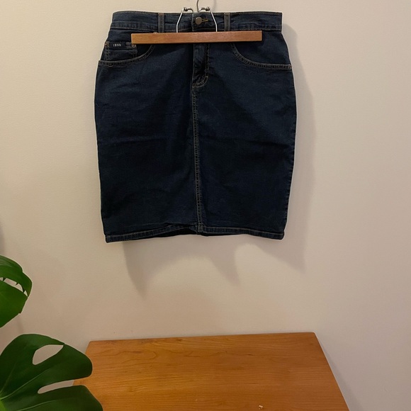 Jean Skirt - Picture 1 of 7
